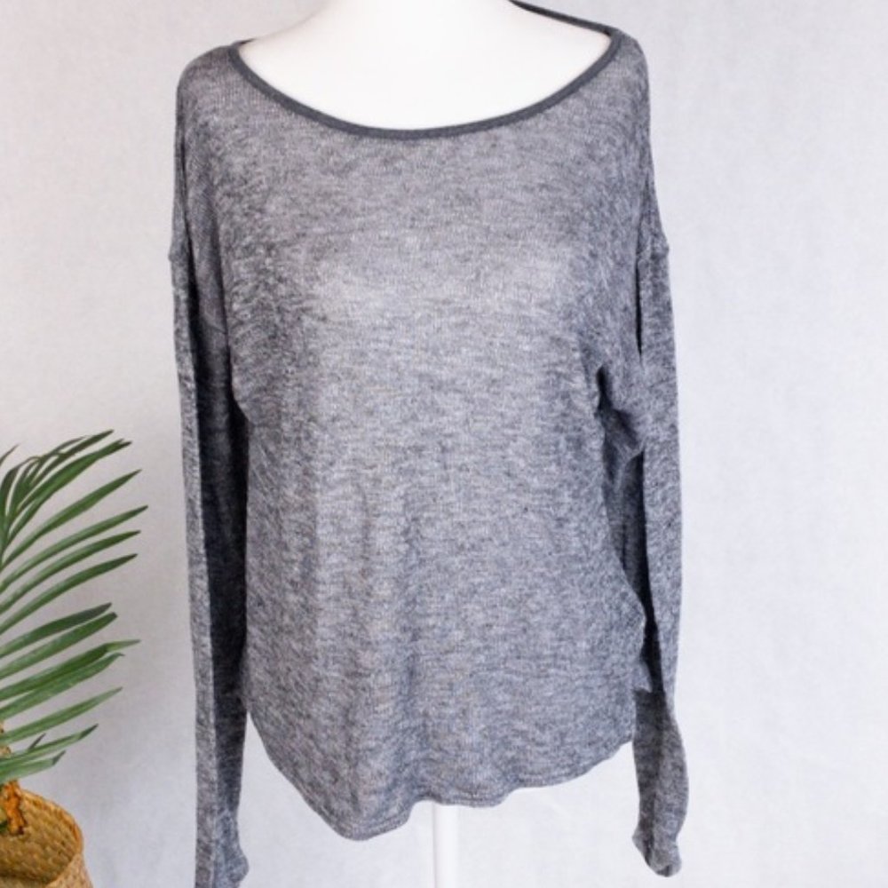 H&M Divided Lightweight Gray Marbled Knit Sweater